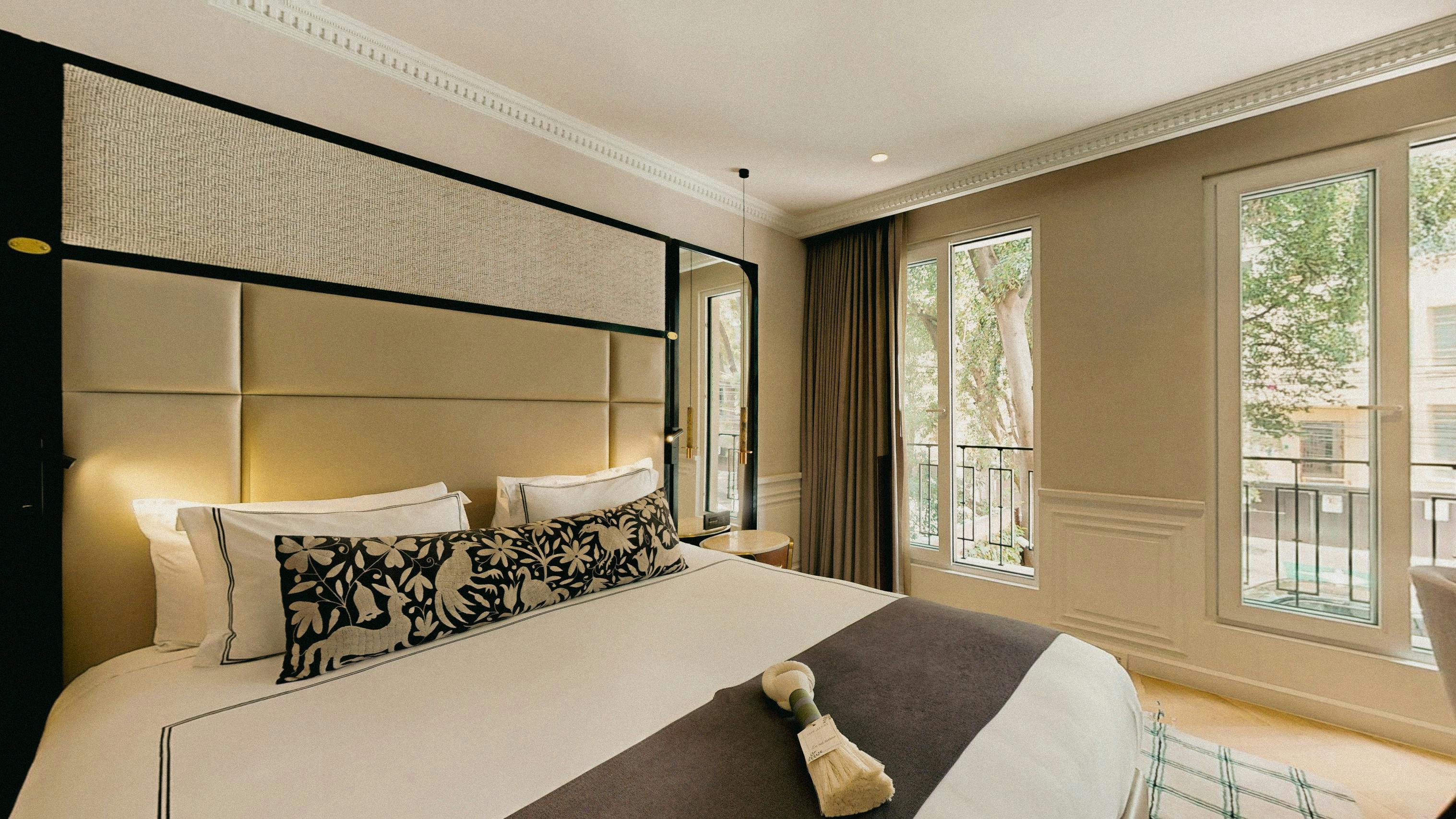 Deluxe Room at The Alest