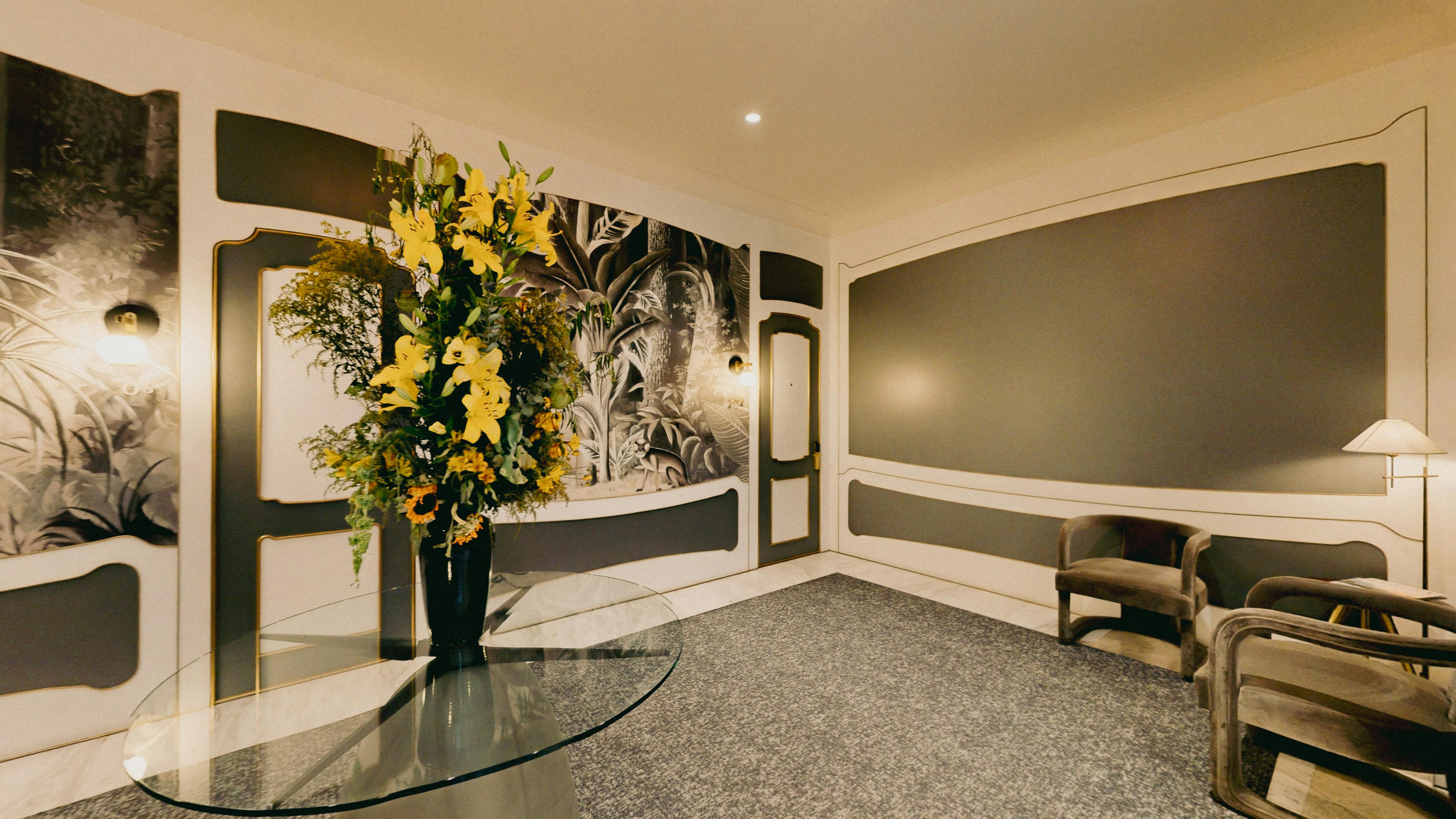 Superior Room Queen at The Alest Hotel